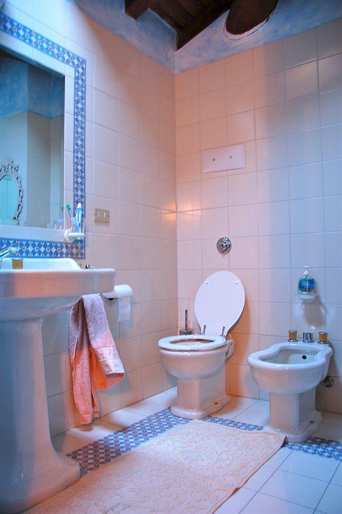 B And B Della Mimosa Desenzano del Garda Zewnętrze zdjęcie